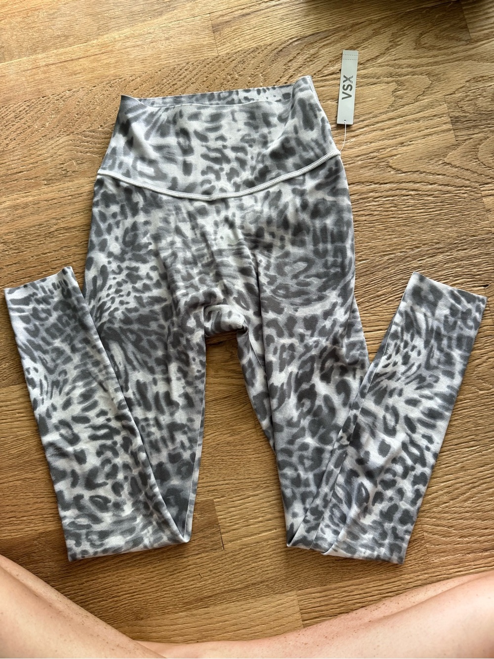 Victoria's Secret Gray Leopard High-Rise Leggings